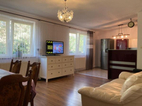 Hotels in Chotomów